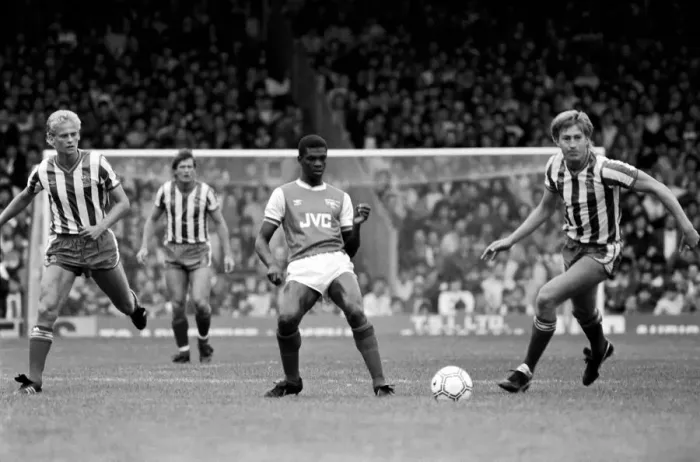 Framed Print : Division 1 football. Arsenal 1 v. Sheffield Wednesday 1. September 1985 LF15-15-042 Framed Print : Division 1 football. Arsenal 1 v. Sheffield Wednesday 1. September 1985 LF15-15-042