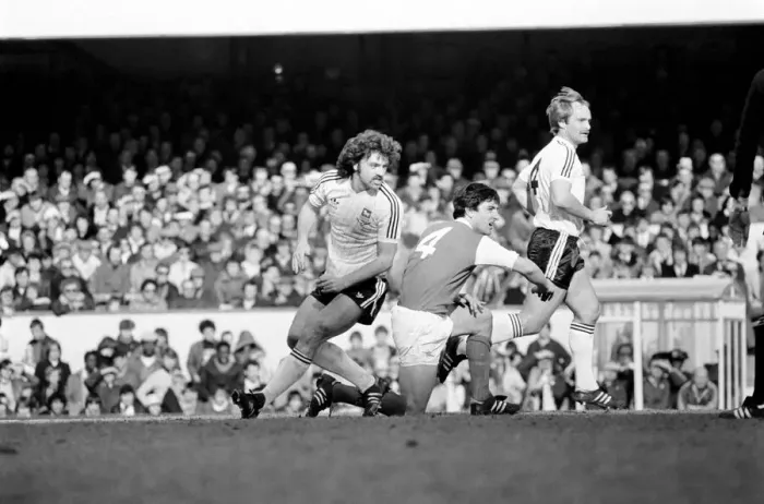 Framed Print : Division 1 football. Arsenal 1 v. Ipswich 0. March 1982 LF08-12-030