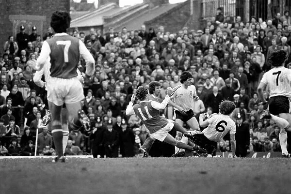 Division 1 football. Arsenal 1 v. Ipswich 0. March 1982 LF08-12-081