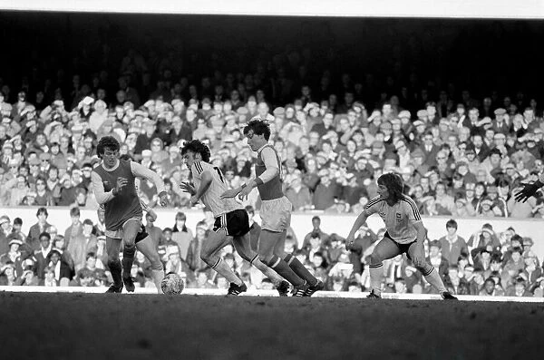 Division 1 football. Arsenal 1 v. Ipswich 0. March 1982 LF08-12-087