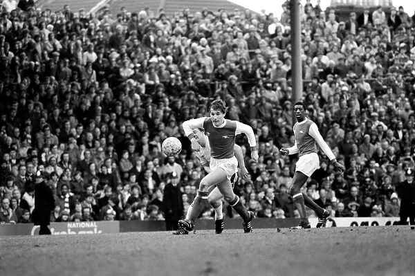 Division 1 football. Arsenal 1 v. Ipswich 0. March 1982 LF08-12-090
