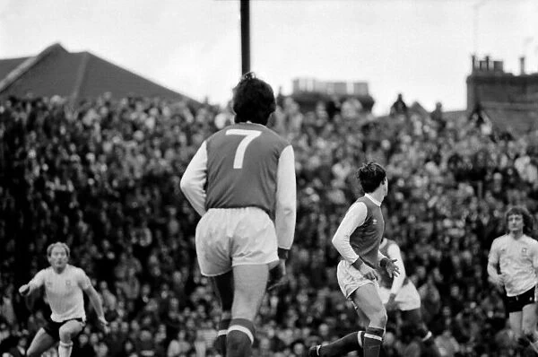 Division 1 football. Arsenal 1 v. Ipswich 0. March 1982 LF08-12-056