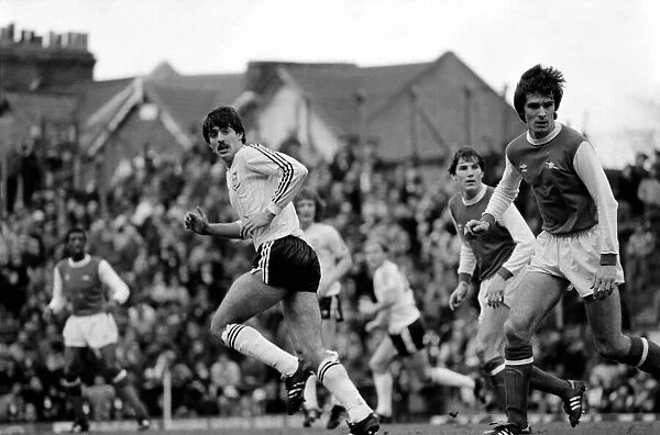 Division 1 football. Arsenal 1 v. Ipswich 0. March 1982 LF08-12-055