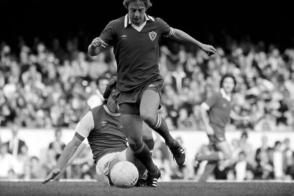 Division 1 football. Arsenal 1 v. Leicester 0. October 1980 LF04-38-030