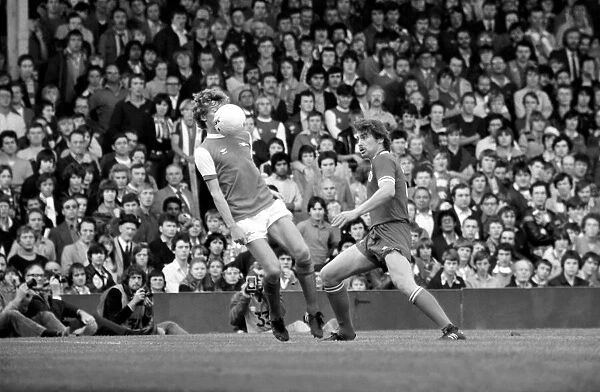 Division 1 football. Arsenal 1 v. Leicester 0. October 1980 LF04-38-014