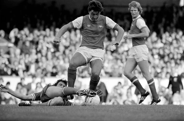 Division 1 football. Arsenal 1 v. Leicester 0. October 1980 LF04-38-027