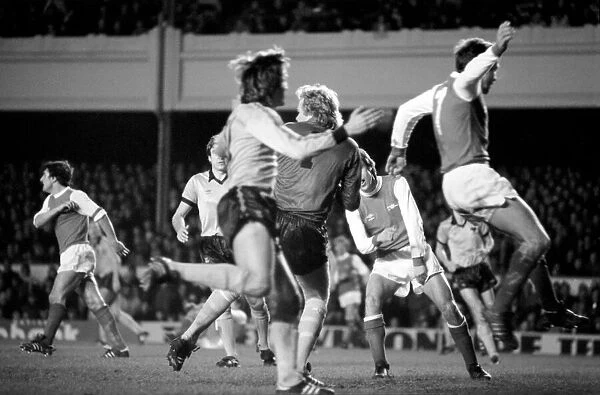 Division 1 football. Arsenal 1 v. Wolves 0. December 1980 LF05-31-026