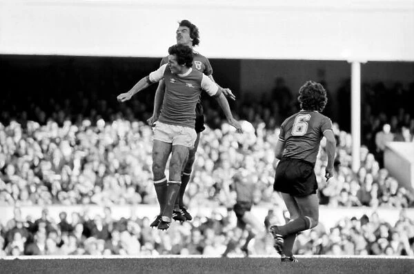 Division 1 football. Arsenal 2 v. Sunderland 2. October 1980 LF04-44