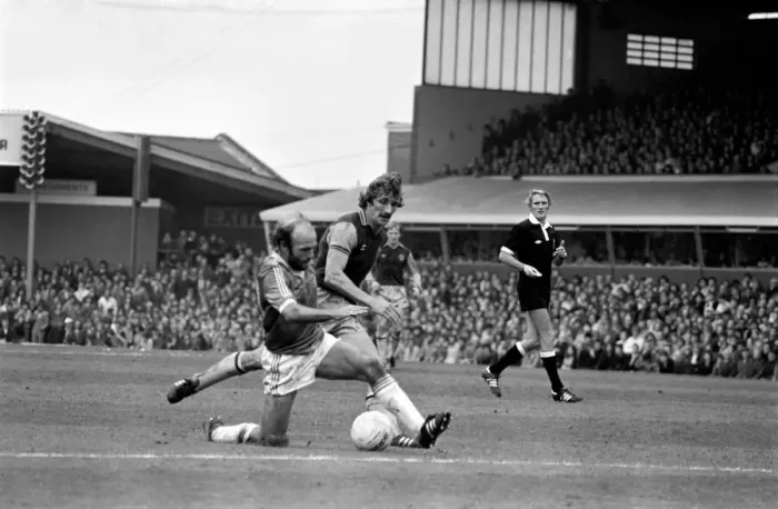 Framed Print : Division 1 football. Birmingham City 1 v. Aston Villa 2. October 1980 LF04-45-008 Framed Print : Division 1 football. Birmingham City 1 v. Aston Villa 2. October 1980 LF04-45-008