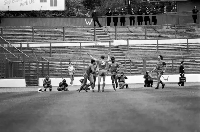 Framed Print : Division 1 football. Chelsea 2 v. Southampton 0 September 1985 LF15-16-087 Framed Print : Division 1 football. Chelsea 2 v. Southampton 0 September 1985 LF15-16-087