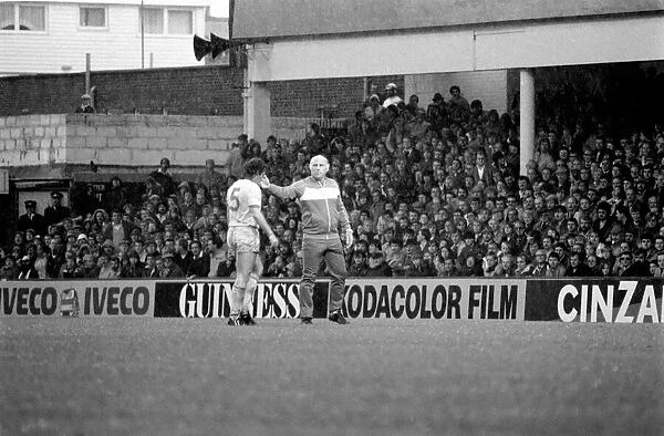 Division 1 football. West Ham United 1 v. Liverpool 3. October 1983 LF14-05-038
