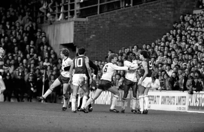 Framed Print : Division 1 football. West Ham United 3 v. Arsenal 1. December 1983 LF14-33-033