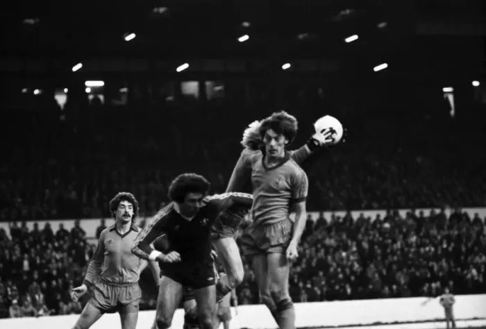 Framed Print : Division 2 football. Chelsea 1 v. Oldham o. November 1980 LF05-11-025 Framed Print : Division 2 football. Chelsea 1 v. Oldham o. November 1980 LF05-11-025