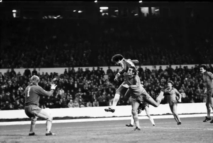 Framed Print : Division 2 football. Chelsea 1 v. Oldham o. November 1980 LF05-11-160 Framed Print : Division 2 football. Chelsea 1 v. Oldham o. November 1980 LF05-11-160