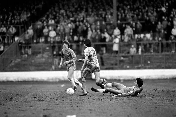 Division 2 football. Chelsea 1 v. Derby County 3. February 1983 LF12-27-001