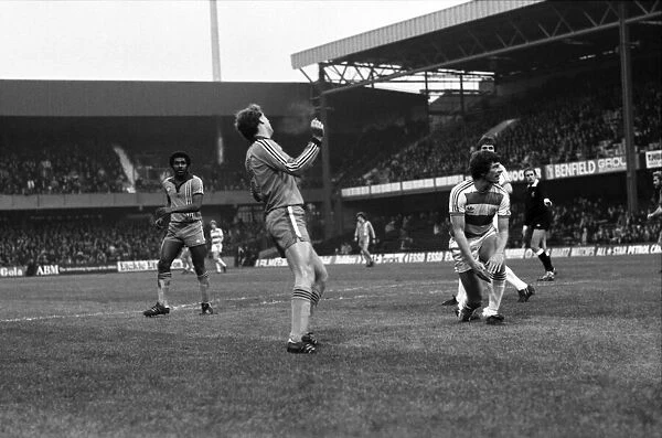 Division 2 football. Chelsea 1 v. Oldham o. November 1980 LF05-11-102