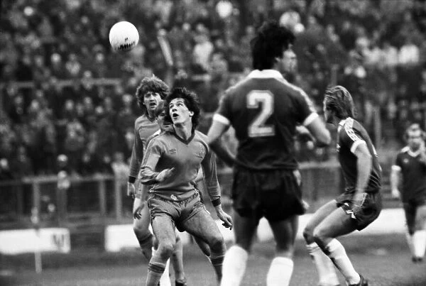 Division 2 football. Chelsea 1 v. Oldham o. November 1980 LF05-11-066