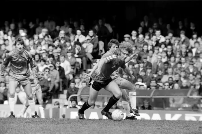 Framed Print : Division 2 football. Chelsea 2 v. QPR 1. April 1982 LF09-05-042 Framed Print : Division 2 football. Chelsea 2 v. QPR 1. April 1982 LF09-05-042