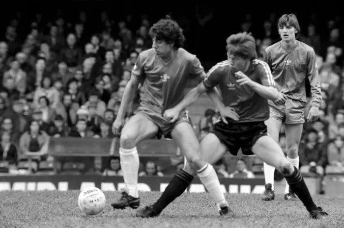 Framed Print : Division 2 football. Chelsea 2 v. QPR 1. April 1982 LF09-05-022 Framed Print : Division 2 football. Chelsea 2 v. QPR 1. April 1982 LF09-05-022