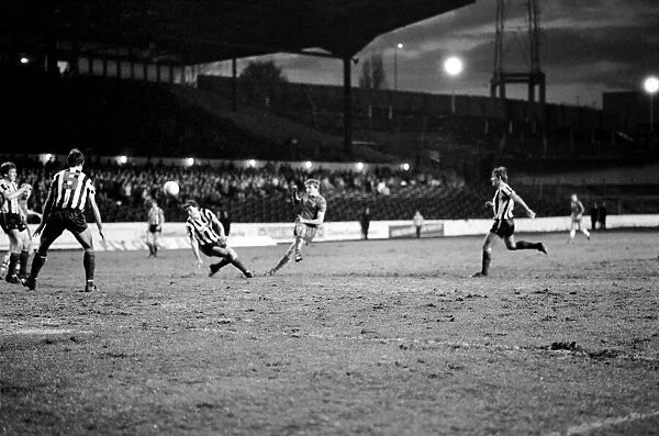 Division 2 football. Chelsea 2 v. Grimsby 3 December 1983 LF14-27-058