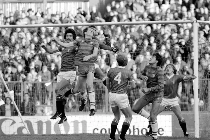 Framed Print : Division 2 football. Chelsea 3 v. Charlton 2. October 1983 LF14-12-032 Framed Print : Division 2 football. Chelsea 3 v. Charlton 2. October 1983 LF14-12-032