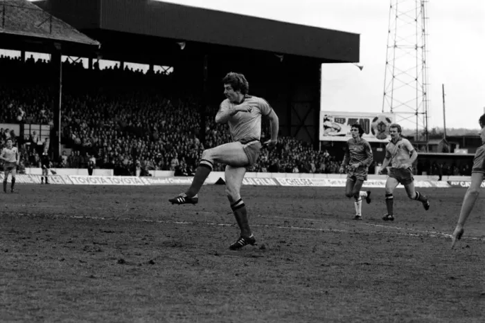 Framed Print : Division 2 football. Watford 1 v. Chelsea 0. February 1982 LF08-38-074 Framed Print : Division 2 football. Watford 1 v. Chelsea 0. February 1982 LF08-38-074