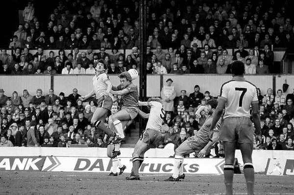 Division 2 football. Watford 1 v. Chelsea 0. February 1982 LF08-38-051