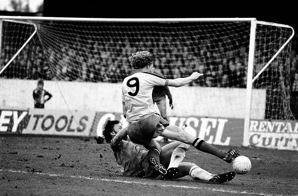 Division 2 football. Watford 1 v. Chelsea 0. February 1982 LF08-38-100