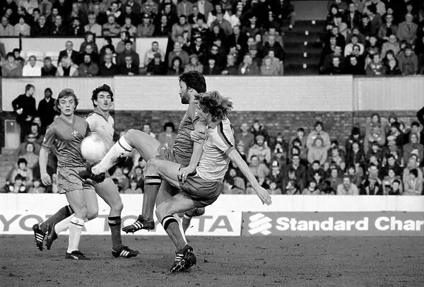 Division 2 football. Watford 1 v. Chelsea 0. February 1982 LF08-38-033