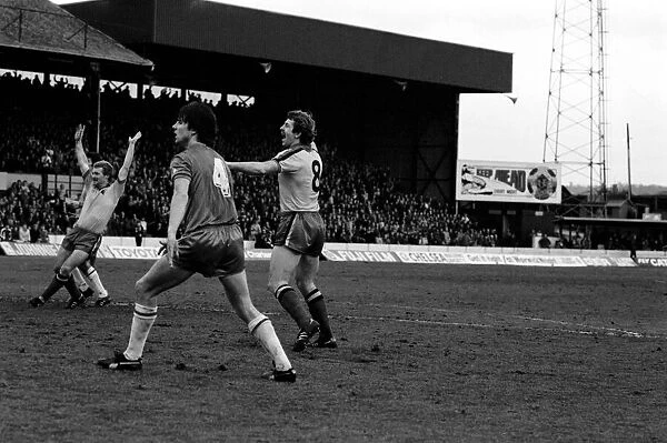 Division 2 football. Watford 1 v. Chelsea 0. February 1982 LF08-38-075