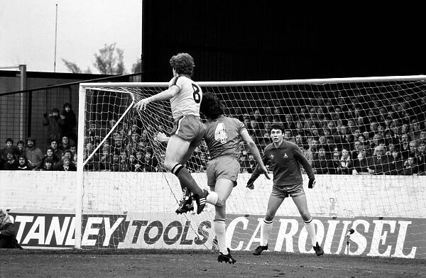Division 2 football. Watford 1 v. Chelsea 0. February 1982 LF08-38-056