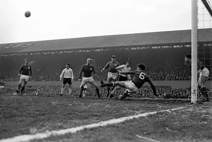 Framed Print : Division One Football 1969 70 Season Derby County v Nottingham Forest