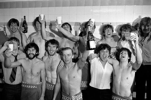 Division One Football 1980  /  81 Season. Arsenal v Aston Villa, Highbury