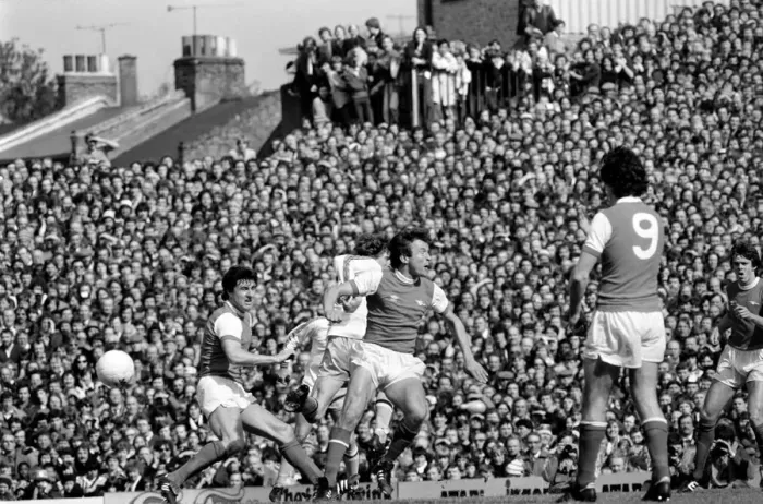 Framed Print : Division One Football 1980 / 81 Season. Arsenal v Aston Villa, Highbury Framed Print : Division One Football 1980 / 81 Season. Arsenal v Aston Villa, Highbury