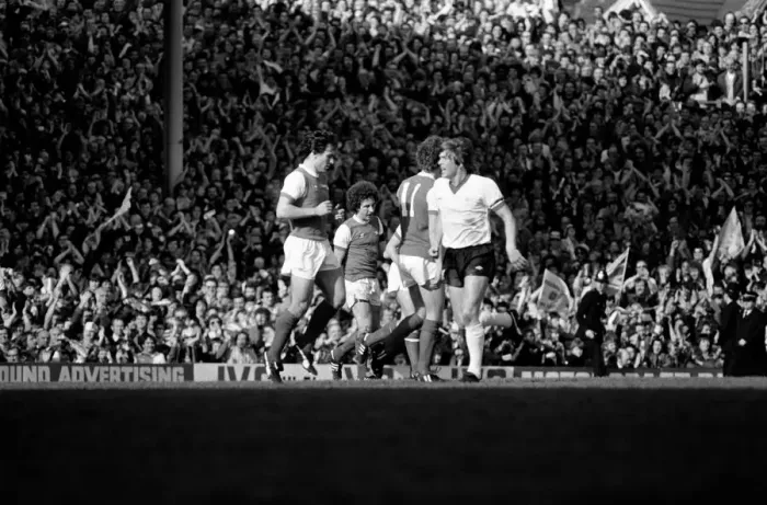 Framed Print : Division One Football 1980 / 81 Season. Arsenal v Liverpool, Highbury Framed Print : Division One Football 1980 / 81 Season. Arsenal v Liverpool, Highbury
