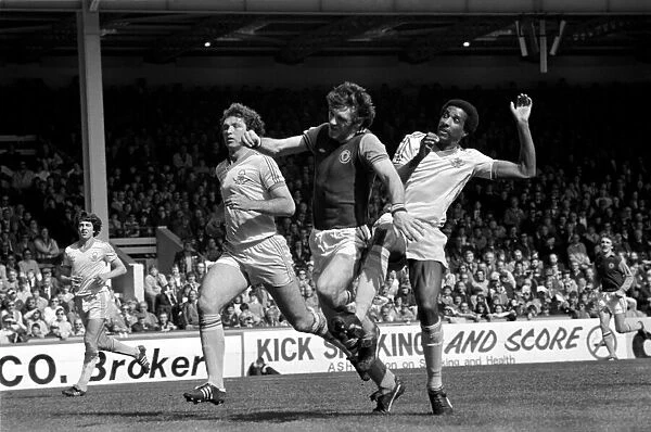 Division One Football 1980  /  81 Season. Aston Villa v Nottingham Forest, Villa Park