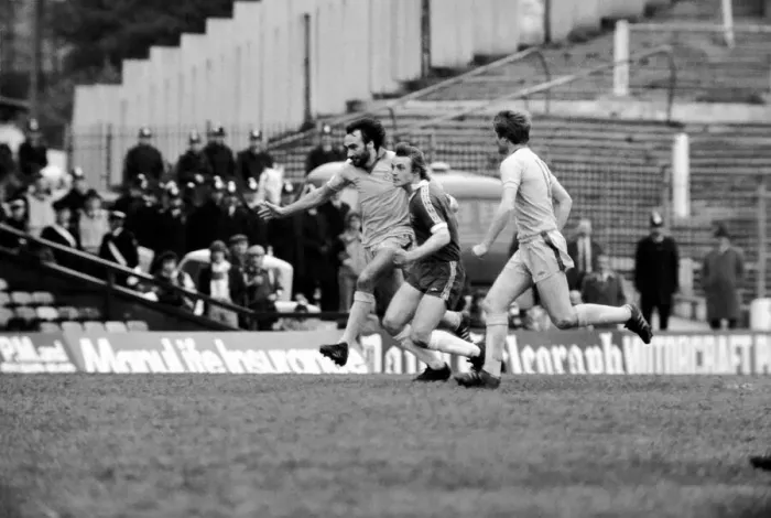 Framed Print : Division Two Football 1980  /  81 Season. Chelsea v Cardiff, Stamford Bridge