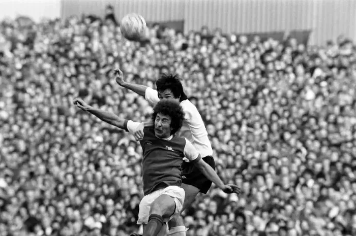 Framed Print : Division One Football 1980  /  81 Season. Arsenal v Liverpool, Highbury