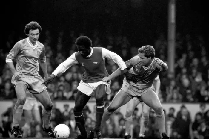 Framed Print : Division One Football 1981 / 82 Season, Arsenal v Manchester City, Highbury Framed Print : Division One Football 1981 / 82 Season, Arsenal v Manchester City, Highbury