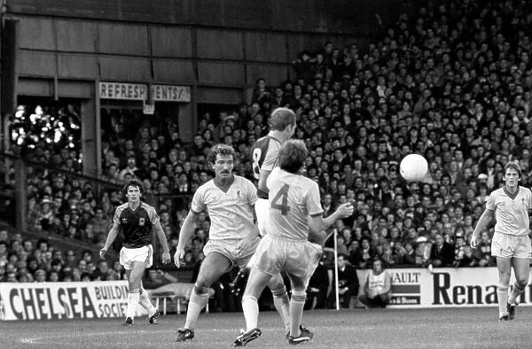 Division One Football 1981  /  82 Season, West Ham United v Liverpool, Upton Park