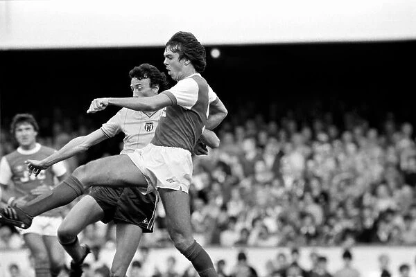 Division One Football 1981  /  82 Season. Arsenal v. Sunderland, Highbury