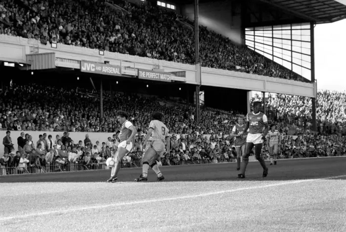 Framed Print : Division One Football 1985 / 86, Arsenal v Aston Villa, Highbury Framed Print : Division One Football 1985 / 86, Arsenal v Aston Villa, Highbury