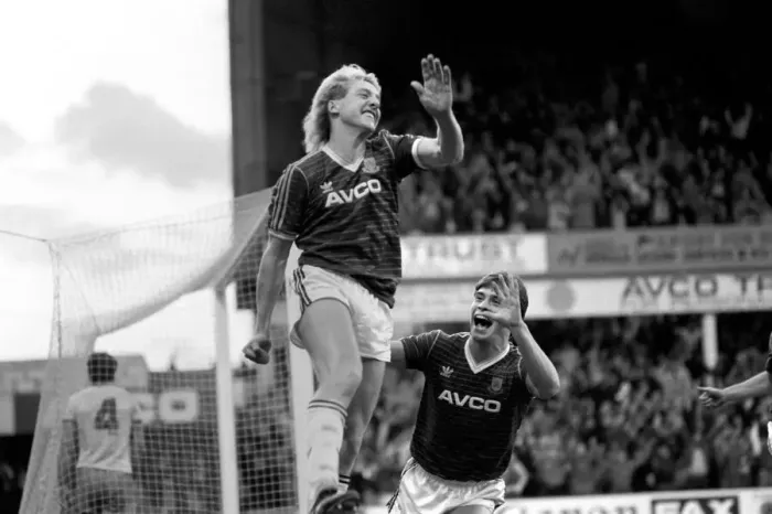 Framed Print : Division One Football 1985  /  86 Season. West Ham v Everton, Upton Park