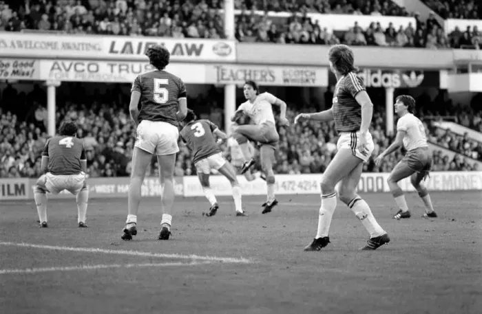 Framed Print : Division One Football 1985  /  86 Season. West Ham v Everton, Upton Park