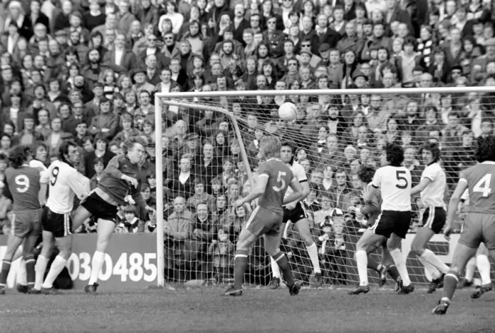 Framed Print : Division Two football Fulham v Chelsea 1976 / 77 season. Fulham won the match three one Framed Print : Division Two football Fulham v Chelsea 1976 / 77 season. Fulham won the match three one