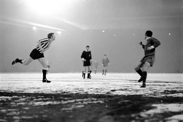 Framed Print : Division one football Liverpool v Newcastle 1969  /  70 Season. February 1970 70-1714-009