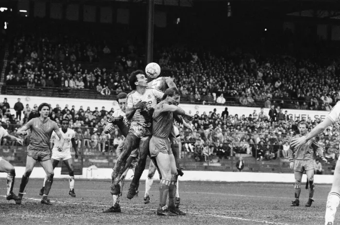 Framed Print : Division One. Chelsea 0 v. West Ham 4 29th March 1986 Framed Print : Division One. Chelsea 0 v. West Ham 4 29th March 1986