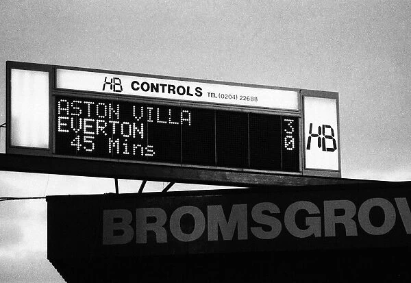 Divison One match Aston Villa 6 -2 Everton held at Villa Park. 5th November 1989