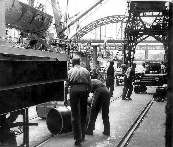 Dockers on Newcastles Quayside. c. 1930