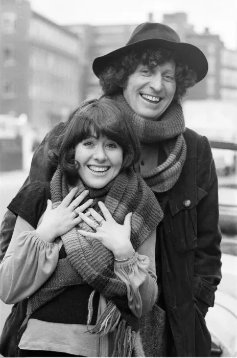 Framed Print : Doctor Who, actor Tom Baker - the 4th Doctor - pictured with assistants Sarah Jane Smith Framed Print : Doctor Who, actor Tom Baker - the 4th Doctor - pictured with assistants Sarah Jane Smith